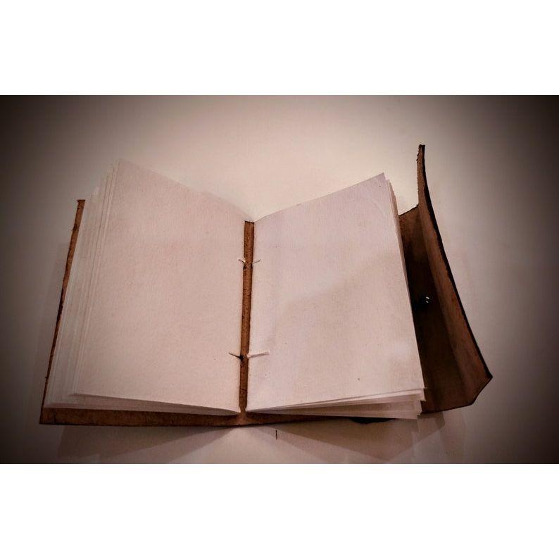 НАБОР ИЗ 5 штук в винтажном стиле. Набор из 5 прошитых многоразовых карманных журналов в кожаном переплете - Дневник путешествий без подкладки - Книга теней - Подарки для него и для нее