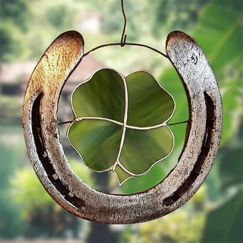 Wall Decoration Four Leaf Clover Horseshoe St. Patricks Day Metal Wall Hanging Pendant Shamrock Hallway Wall Ornaments