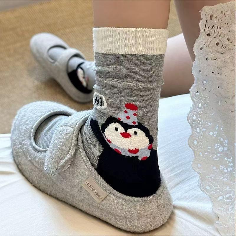 Female Spring and Autumn New Trend Cartoon Flocking Animal Cute Penguin Tube Pile Socks