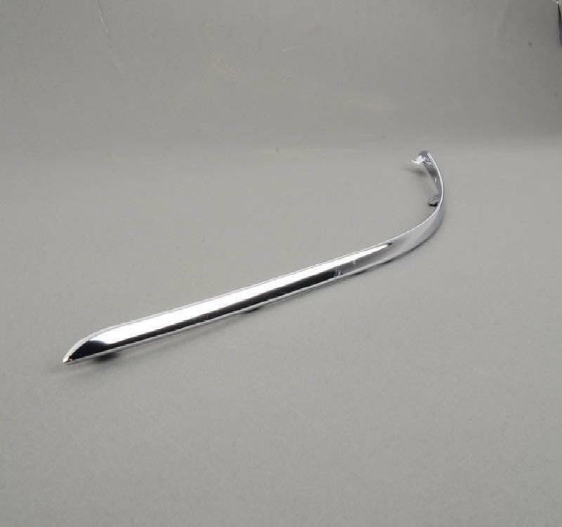 Front Bumper Bright Strip for Mercedes-Benz C-Class 204 C200 (2048850721, 2048850821)