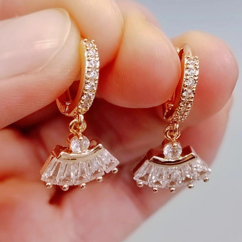 Корейские трендовые веерообразные серьги с цирконием для женщин, модные серьги золотого цвета, ювелирные изделия, свадебные аксессуары