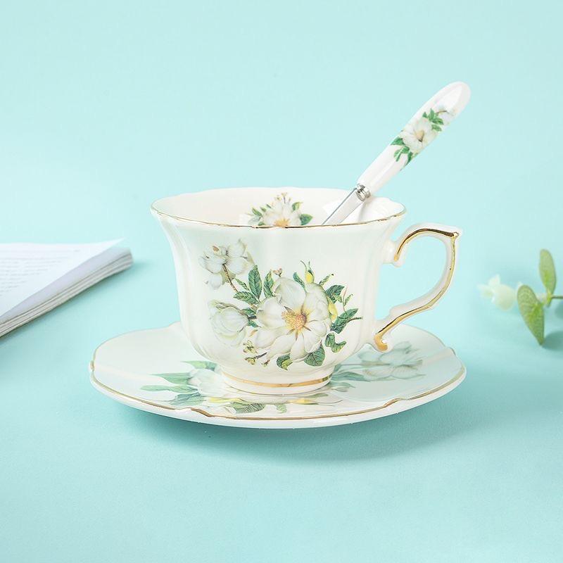Элегантный керамический набор для английского кофе с золотой отделкой, чашка и блюдце