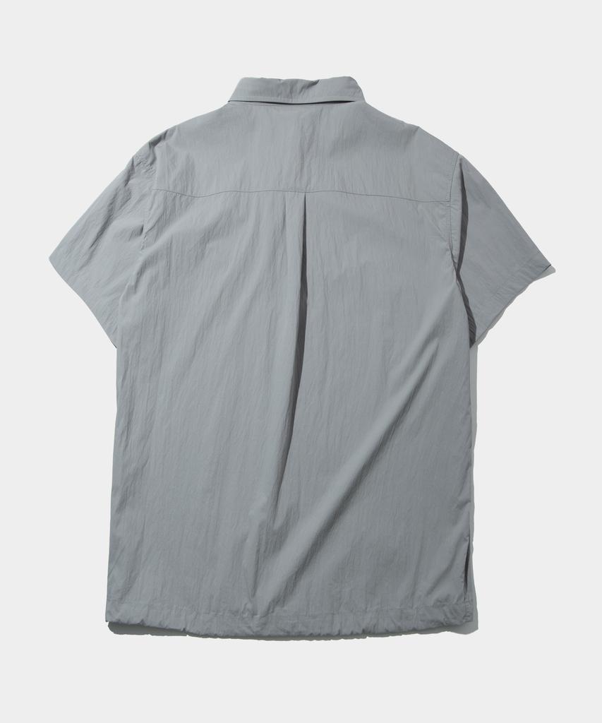 PLACESTUDIOMAN Nylon Short Sleeve Half Collar Shirt With String Pocket Details _3 Colors
