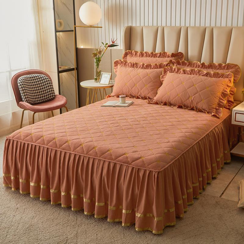 Сплошной цвет стеганая юбка-кровать Покрывало цельное утолщенное покрывало из трех предметов 1,5 м 1,8 X2,0 кружевное покрывало с листьями лотоса