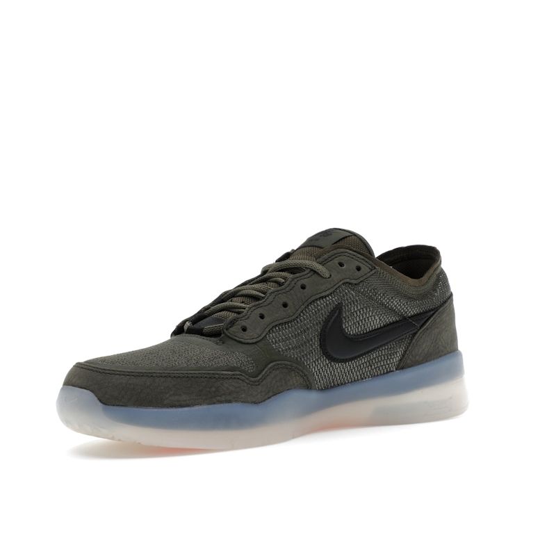 Nike Мужская спортивная обувь FV8493-300