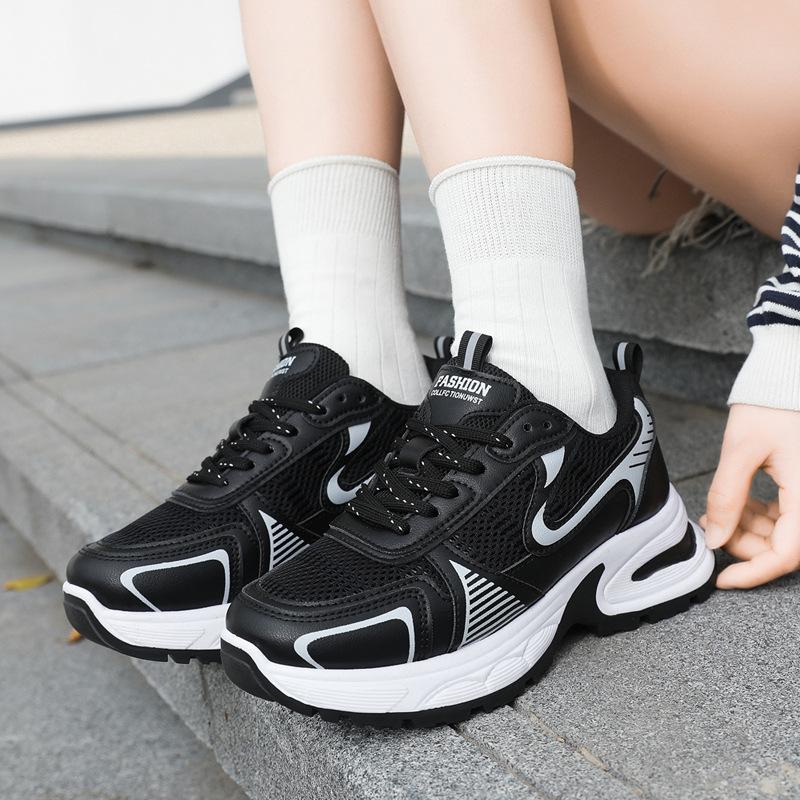 2024 girls casual shoes popular mesh breathable dad shoes comfortable breathable thick-soled sports women's shoes