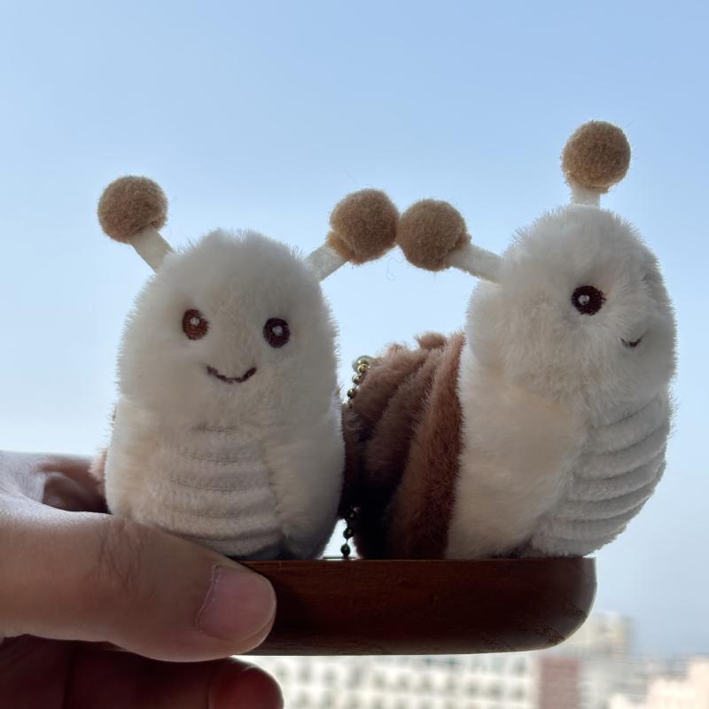 Плюшевая игрушка Улитка Брелок Мультяшное животное Мягкая набивная кукла Подвеска Кольцо для ключей автомобиля Декор для сумки/рюкзака Подарок для ребенка