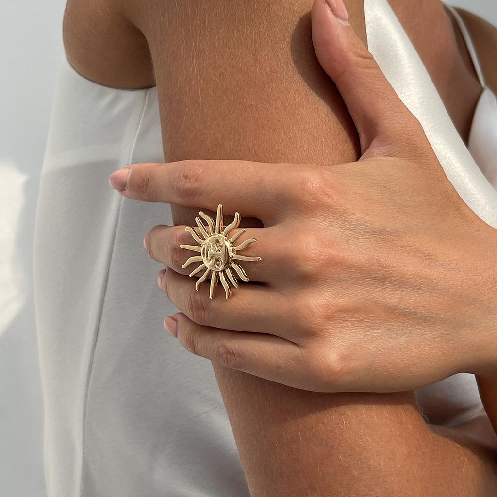 Преувеличенное лицо Солнце сплава кольца набор праздничный пляж геометрические регулируемые кольца персонализированные модные пригородные женские кольца