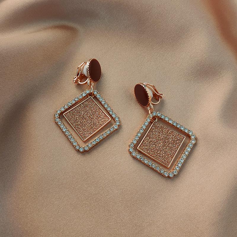 Безболезненные клипсы-кисточки с жемчугом для женщин - Нишевый дизайн, не требуют пирсинга