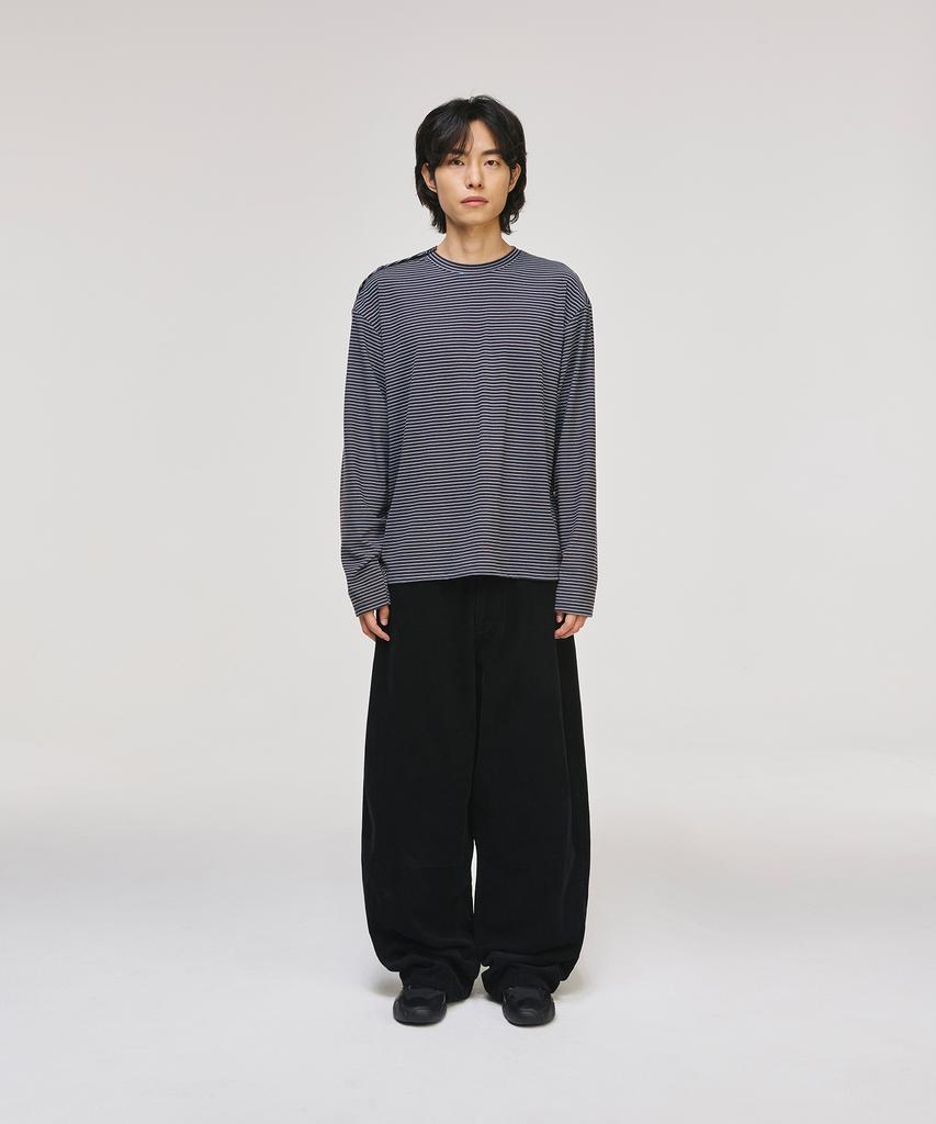 SIGNATURE Wide Curved Dart Corduroy Pants [Black]