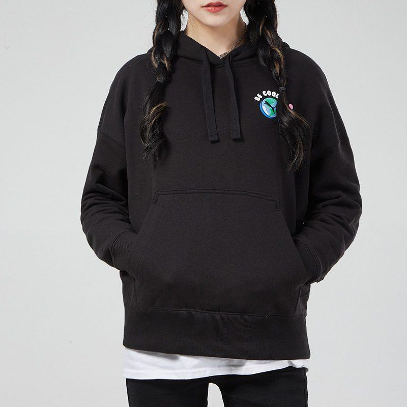 PUMA Sweatshirts Women's Black Hooded Moderate Other 531437-01