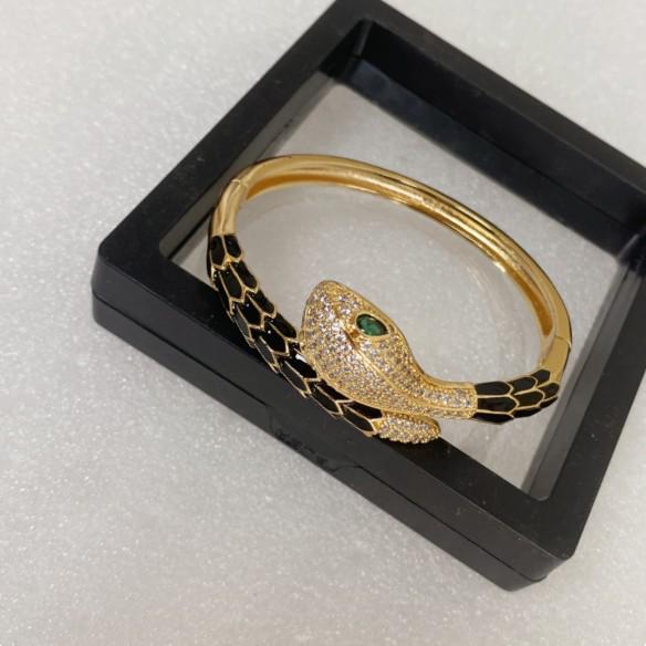 2024 Exquisite Snake Armlet: Luxury European & American Women's Bracelet