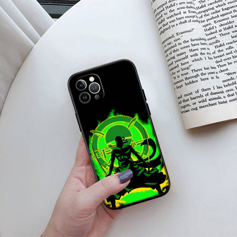 MH125 One Piece Zoro Phone Case for Motorola Moto Edge 60 60s 70 G86 G56 G54 E14 G04S G45 G54 G64 S30 S50 X30 X40 X50 Pro Power Tylus