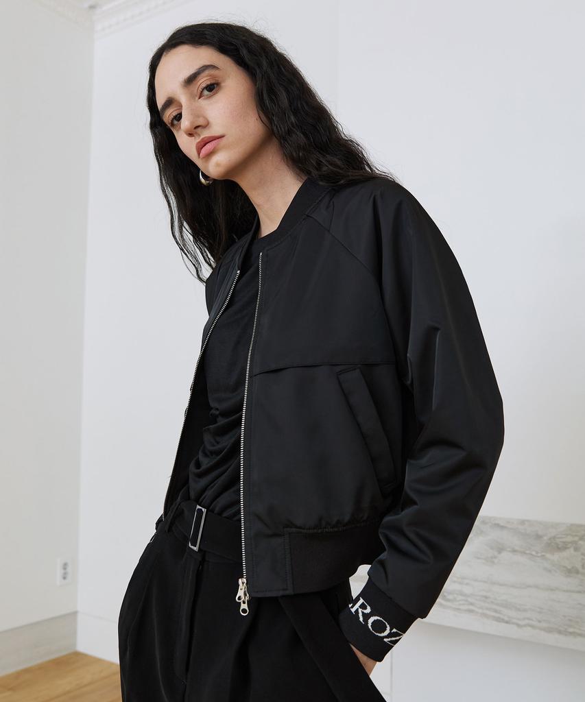 Ilroze Jacquard Bomber Jacket (Black)