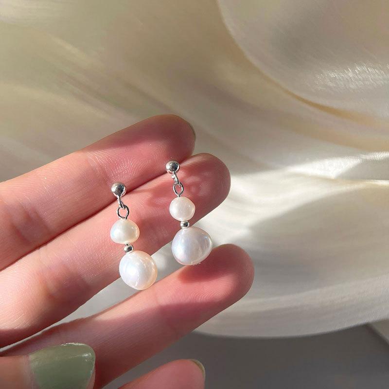Irregular Pearl Earrings French Retro Hong Kong Style Elegant Earrings Simple and Generous New Style for Women