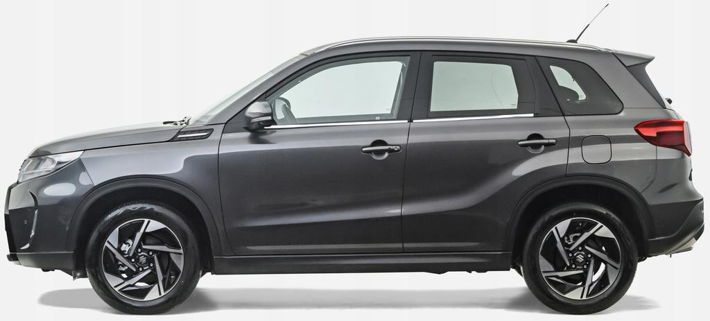 SUZUKI VITARA - Chrome Side Moldings On the Window Doors Under the Windows