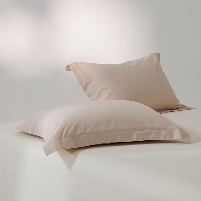 Набор из двух наволочек из матового длинноволокнистого хлопка - 100 нитей, однотонные, роскошные на ощупь