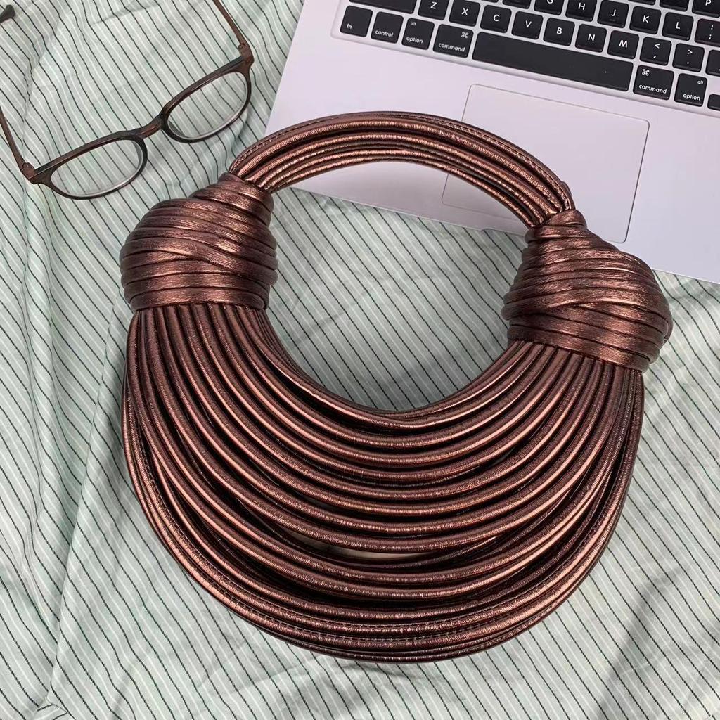 Сумка-переноска из ниши европейского и американского дизайна с текстурой - уникальная женская сумка