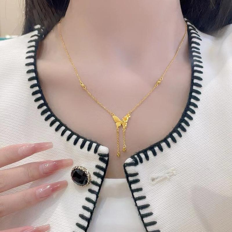 Flower Butterfly Flowing Water Pendant Necklace Light Luxury Temperament High Sense Collarbone Chain Niche Sweet Versatile Jewelry