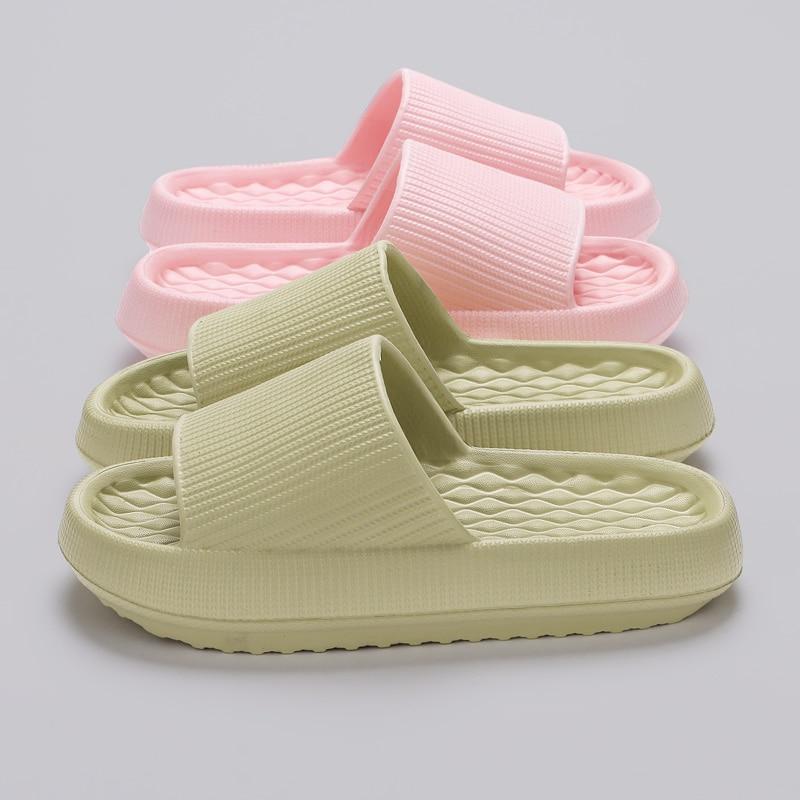 New Thick Bottom Cloud Slippers Women Summer Lightweight Soft Sole Platform Sandals Woman Casual Non-slip Beach Shoes Slides