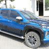 Расширители колесных арок V2 (2019-2025, EuroCap) для Mitsubishi L200