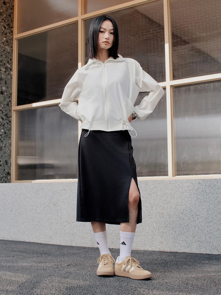 Adidas "T-shaped Shoes" BARREDA Casual Sneakers Made By Adidas  KH7000