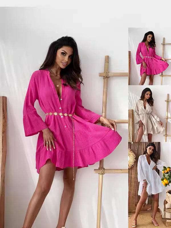 Мини-платье с V-образным вырезом, длинными рукавами-клеш