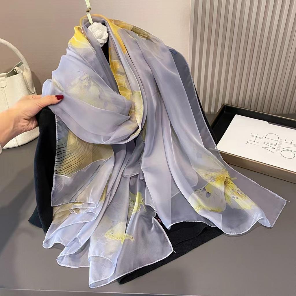 Новая летняя шаль из искусственного шелка для женщин, дышащий шелковый шарф с синим и белым фарфоровым принтом, тонкий газовый шарф для головы, шарф для матери