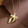 Bow-encrusted Diamond Super Flash Necklace Female, French Light Luxury Niche Design Sense Cold Wind Versatile Collarbone Chain