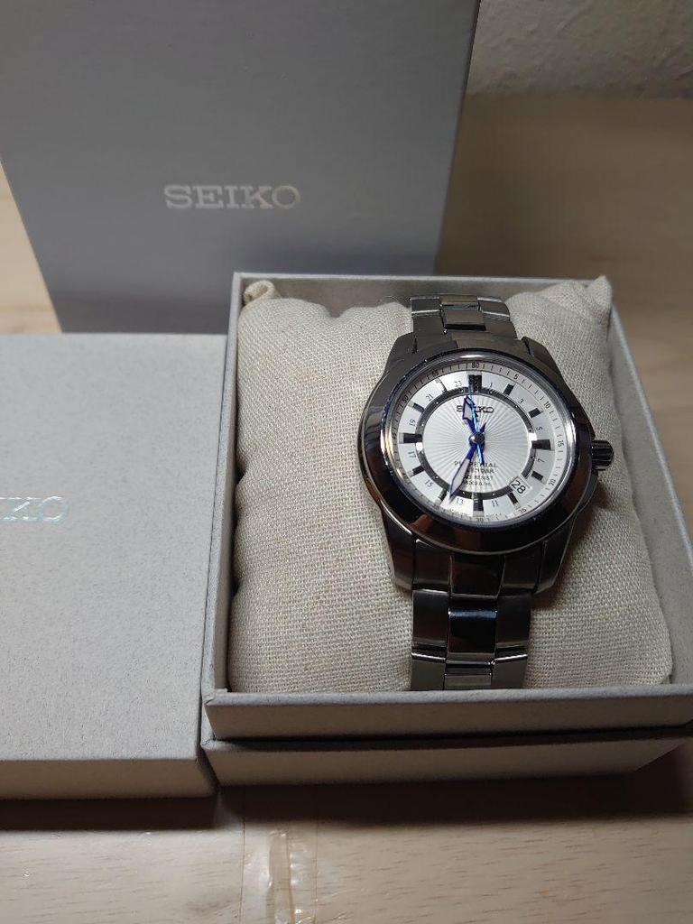 [USED] SEIKO GMT 8F56-00F0 A4 Pro Spec Wristwatch (Rare Item)