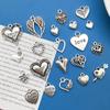 «Набор украшений в стиле ретро с подвесками в форме сердца из 20 предметов: Аксессуары из сплава: ожерелье, браслет и кулон в форме сердца.
