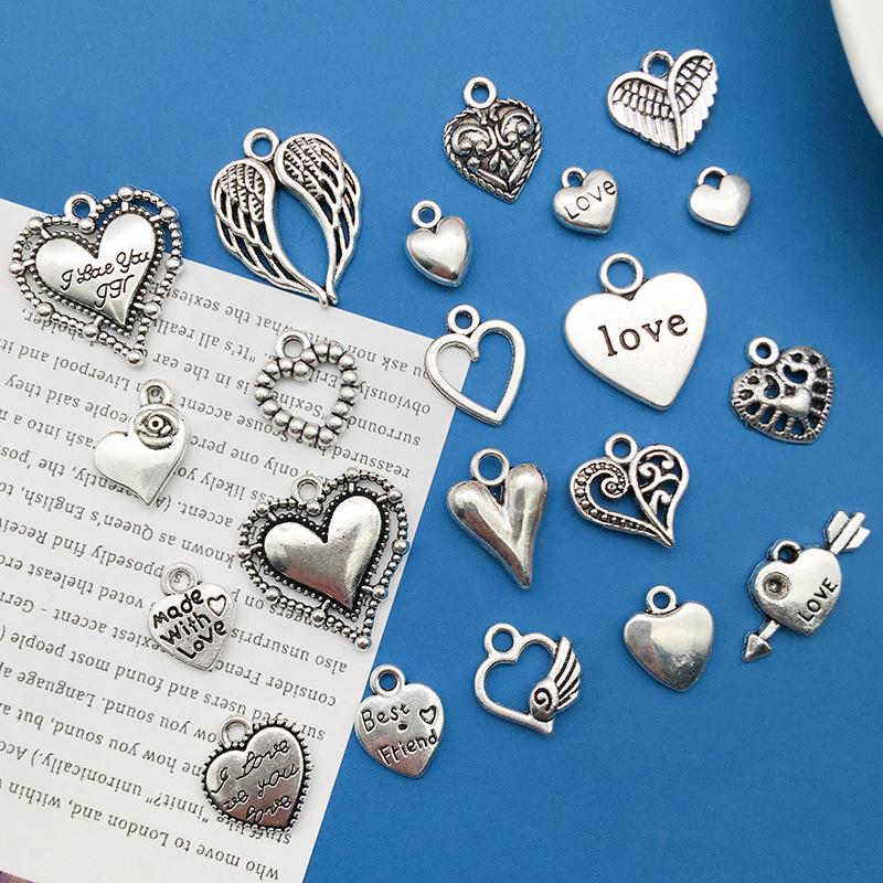 «Набор украшений в стиле ретро с подвесками в форме сердца из 20 предметов: Аксессуары из сплава: ожерелье, браслет и кулон в форме сердца.