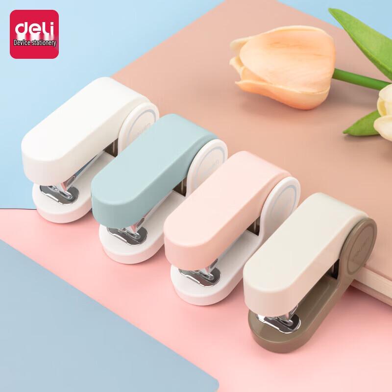 Deli Mini Portable Stapler Set