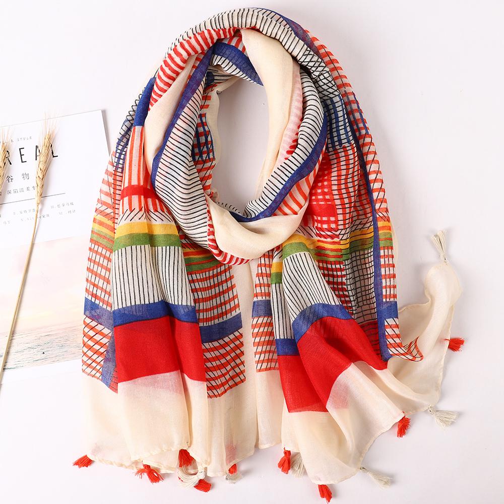 Ethnic Print Beach Travel Scarf Women Tassel Fringed Shawl Seaside Holiday Sunscreen Beach Scarves 180*90Cm