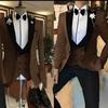 Slim Fit White Men Suits 3 Piece Groom Tuxedos for Wedding Groomsmen Italian Style Suit Jacket with Double Breasted Vest Pants