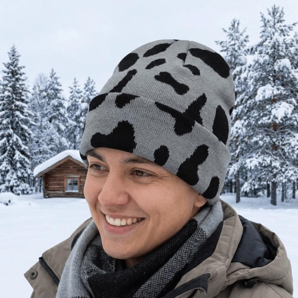 Keep Warm Pullover Hat Ear Protection Winter Beanie Hat Casual Cow Pattern Knitted Hat Skiing
