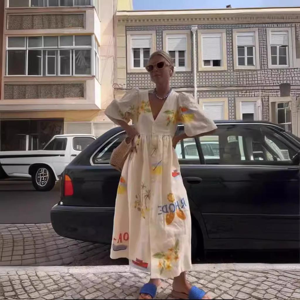 Women's Spring and Summer Fashion Printing V-neck Cute Short-sleeved Loose Dresses