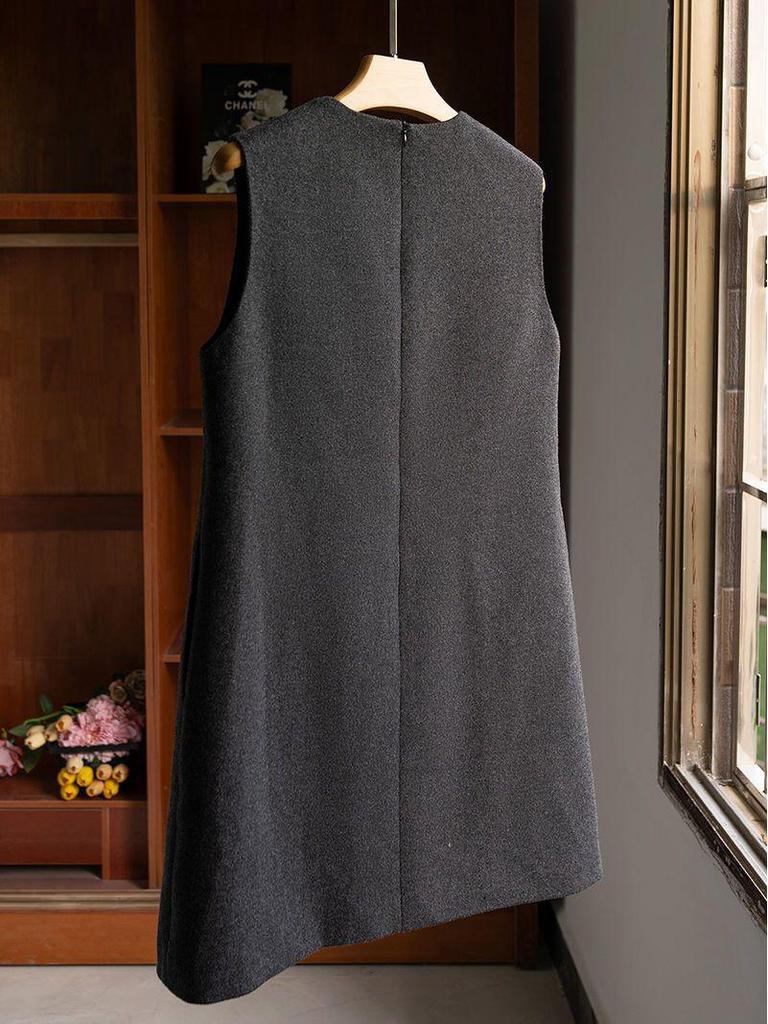 Женское платье большого размера в французском стиле с бантом без рукавов на осень/зиму 2025