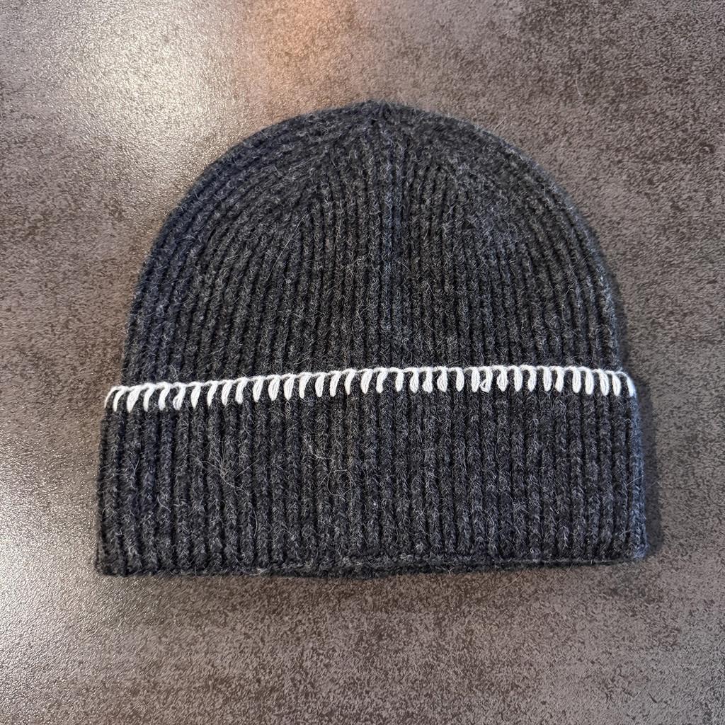 Hat Knitted Simple With Solid Color Design Suitable For Daily Cold Seasons