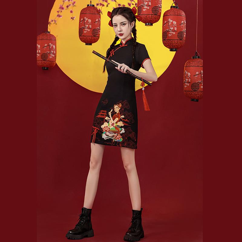 2025 Summer Black Qipao: Youthful, Modern Chinese Style
