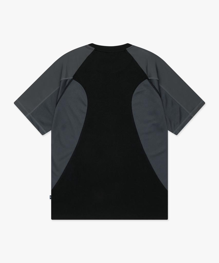 LMC Curved Line Tee Black