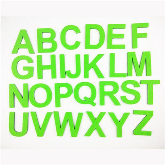Магнитные наклейки с буквами алфавита и цифрами для раннего образования: 26 цветных заглавных букв для досок и холодильников