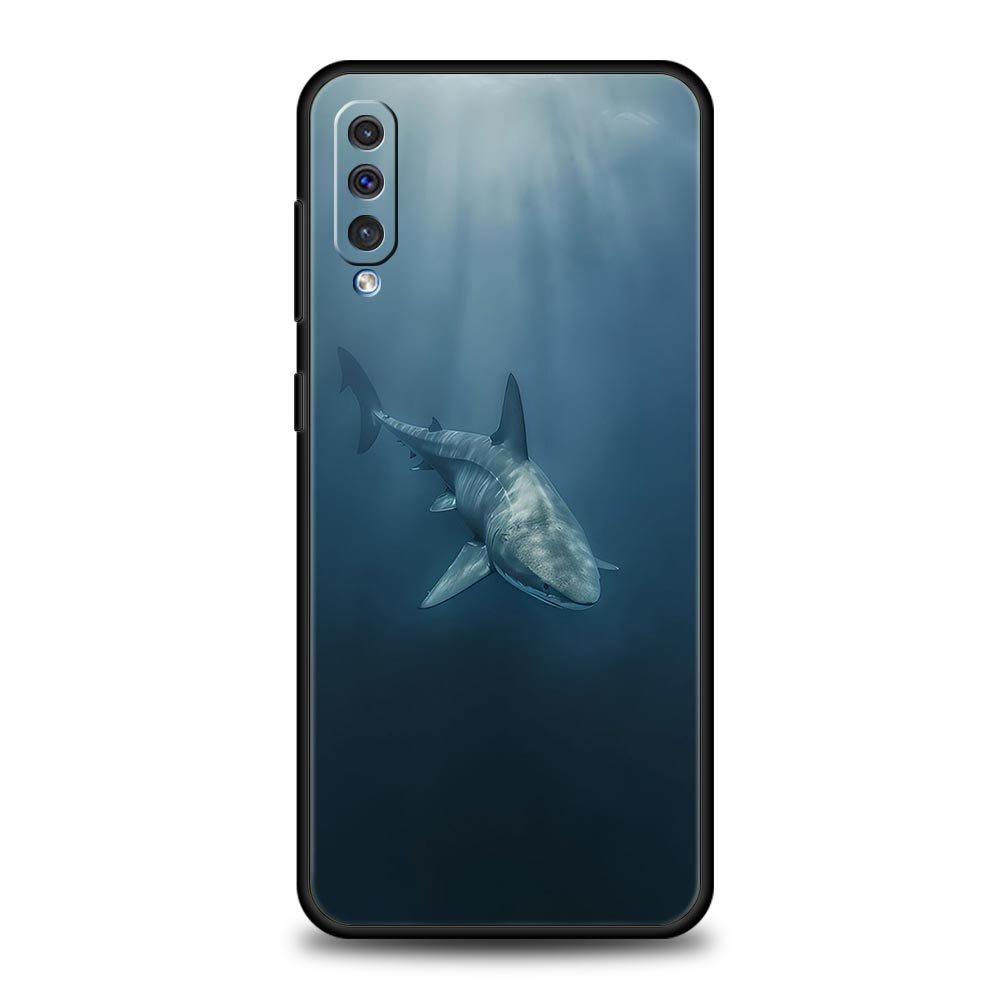 Чехол Для Samsung A56 A36 A26 A54 A52 A24 A14 A50 A70 A40 A06 A12 A22 A34 A42 A32 5G A04s A16 Обложка Океан Кит Акула Плавает