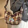 Большая вместительная универсальная клетчатая сумка-тоут женская осенняя милая такса собака студенческая сумка через плечо