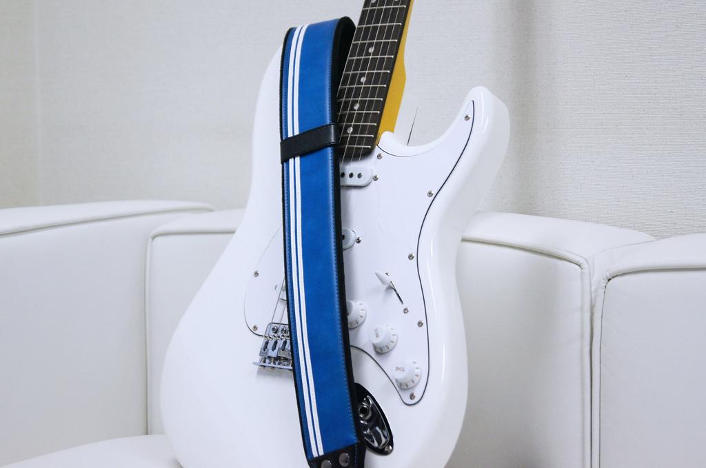 РЕМНИ Ремень для гитары Ширина Длина RACE Синий RightOn! 6см, 95~150см