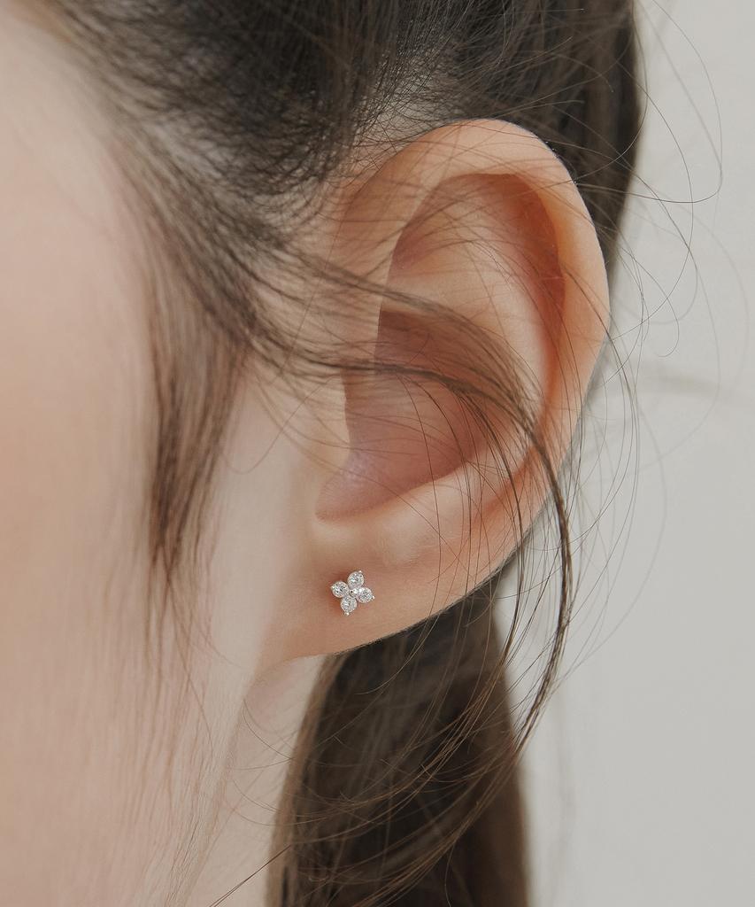 Татьяна (Серебро 925 пробы) Серьги Petit Fleur Ec3144