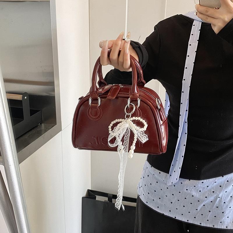 Премиальная нишевая сумка женская весна и лето 2025 новая модная на плечо сумка-мессенджер повседневная корейская версия портативная сумка-подушка