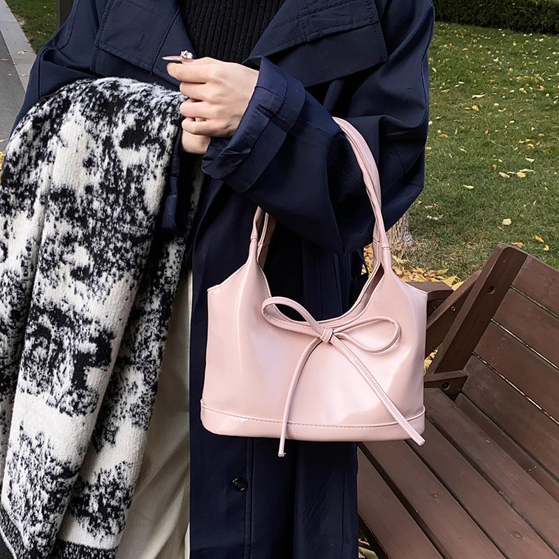 Versatile Bow Underarm Big Bag Women's 2025 New Fashion Oil Wax Leather Commuter Bag Autumn and Winter Texture Tote Bag