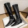 2024 Модные женские сапоги на плоской подошве в стиле ретро, элегантные и модные новые однотонные длинные модные сапоги