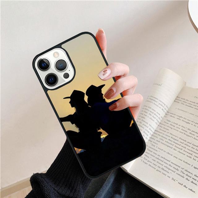 Чехол-силуэт ковбойши с коровой и лошадью для iPhone 17 Air 15 16e 14 13 12 Pro Max 11 Pro Max Plus Чехол для телефона Coque
